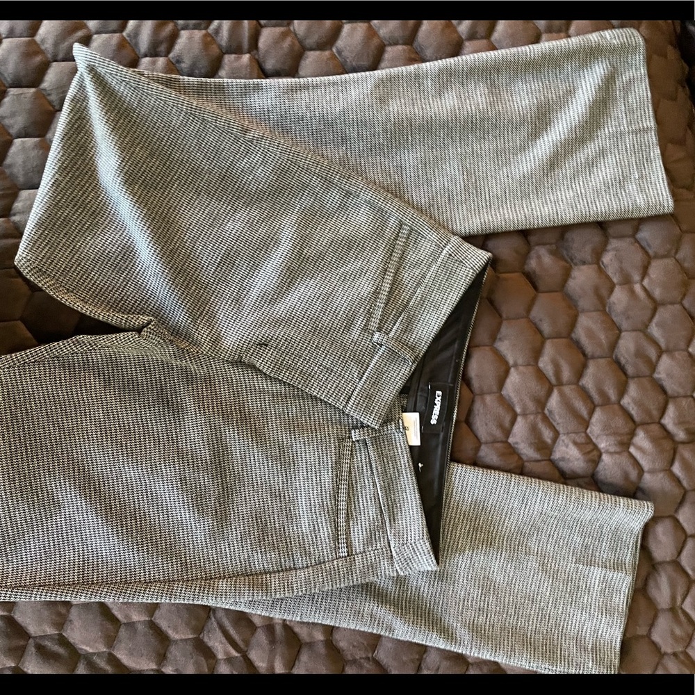 Black and white trouser